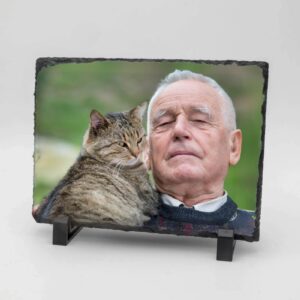 Gedenktegel rechthoek liggend man met kat