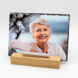 Gedenktegel 20x15 houten houder met tegel en ashouder